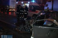 В Киеве при столкновении "Славуты" и ВАЗа погибли два человека
