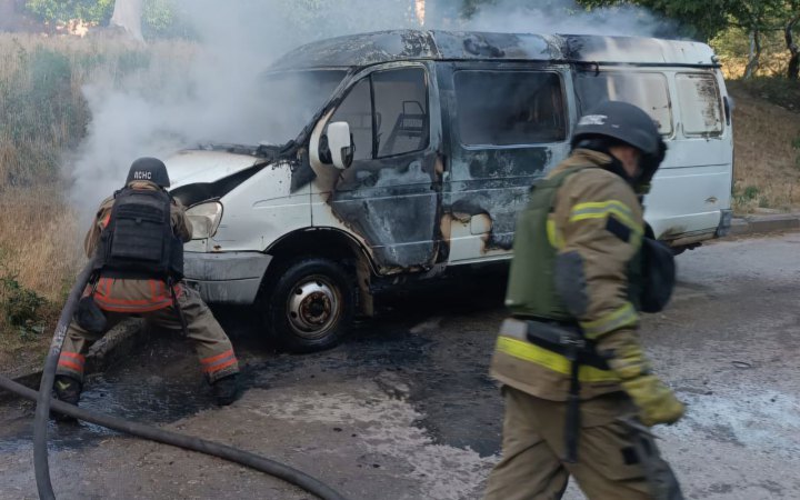 Росіяни дронами та із РСЗВ атакували Дніпропетровщину