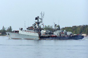 Російські військові захопили українське судно "Хмельницький"