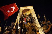 У Туреччині заарештовано 11 солдатів за спробу вбити Ердогана