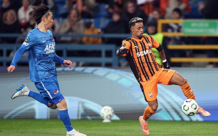 "Шахтар" розгромив "АЗ" у Лізі конференцій: на матчі вперше за 12 років був Ахметов 