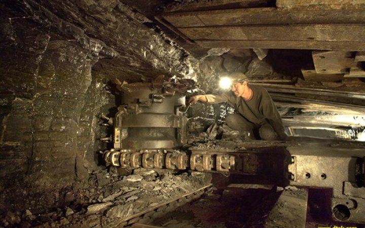 У Павлограді на Дніпропетровщині стався вибух на шахті (оновлено)