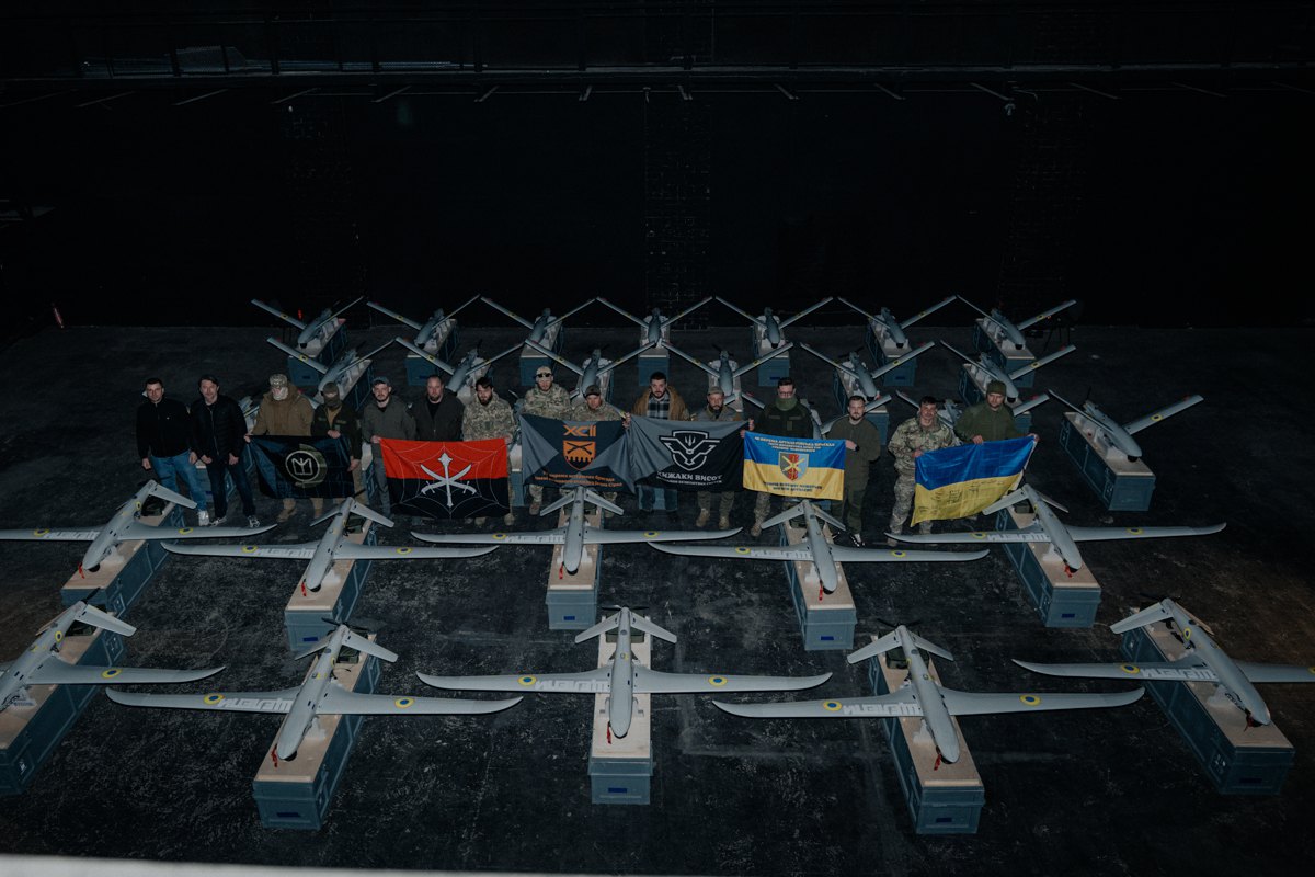 Передача фондом озброєння бригадам