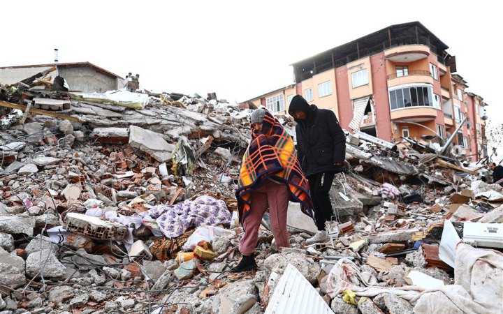 Кількість загиблих у Туреччині та Сирії унаслідок землетрусу перевищила 21 тисячу
