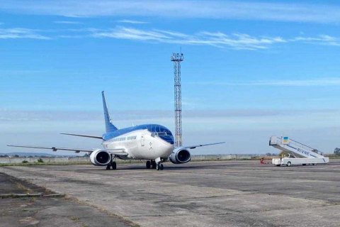 Рівненський аеропорт вперше за 20 років прийняв Боїнг