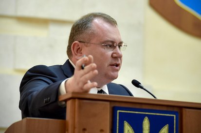 Голова Дніпропетровської ОДА пообіцяв соціальний ліфт охочим змінювати систему