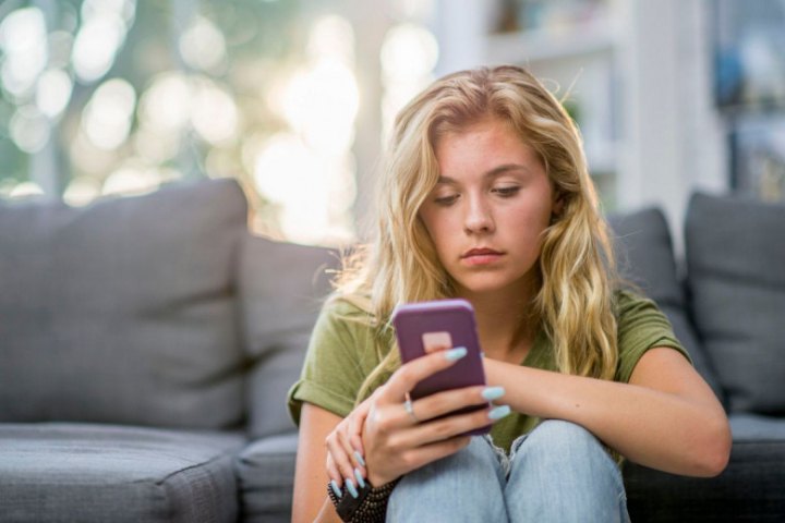 Найбільше Instagram шкодить дівчатам-підліткам