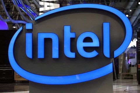 Американська компанія Intel хоче відкрити завод з вироблення чипів у Європі, країну поки що не обрали