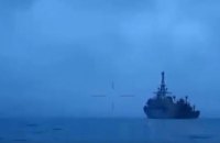 Міноборони оприлюднило відео атаки безпілотника на російський корабель