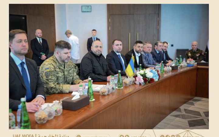 "Говорили про все": Зеленський розповів деталі про переговори в ОАЕ