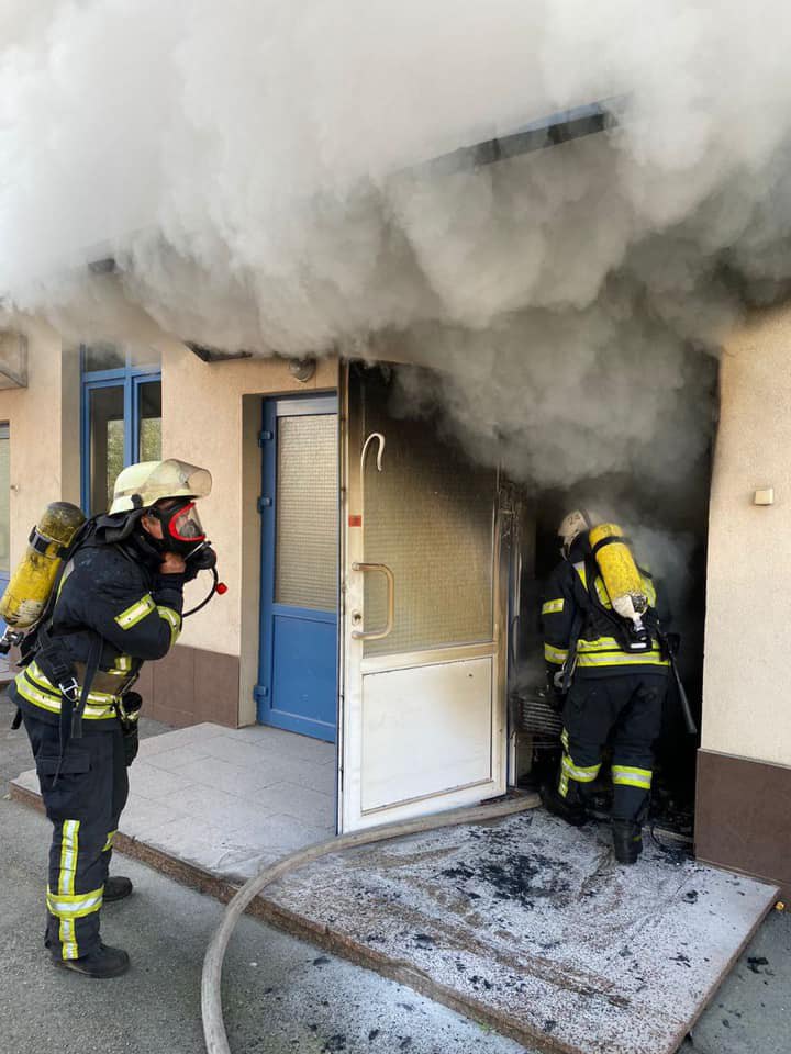 Пожежа в гімназії Києва 