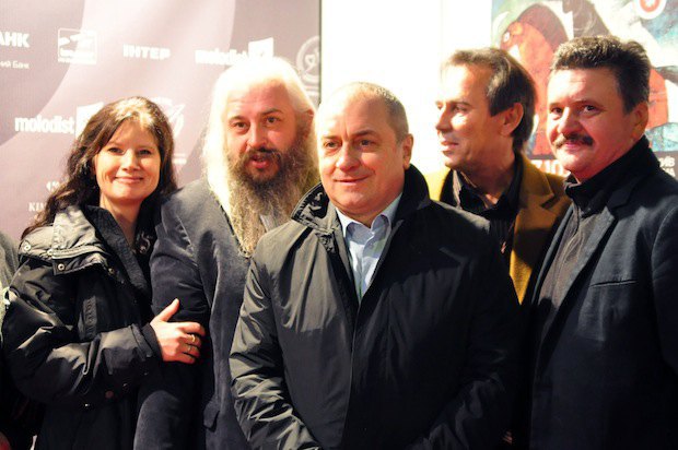 Виктор Андриенко и съемочная группа фильма "Иван Сила", который был показан в рамках конкурса "Молодость – детям"