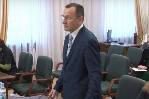 Пойманного на взятке киевского судью отстранили от должности