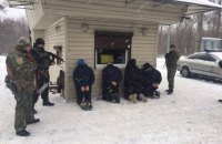 В Харькове задержали вооруженных грабителей, отобравших у мужчины сумку с 1 млн гривен