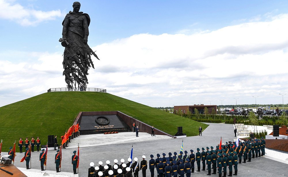 Меморіал солдату у Ржеві