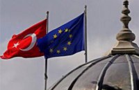 Германия хочет приостановить переговоры о вступлении Турции в ЕС