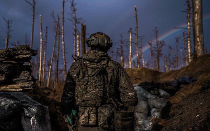 Hromadske: військових попереджають, що перевестися через СЗЧ можна буде тільки у штурмовики