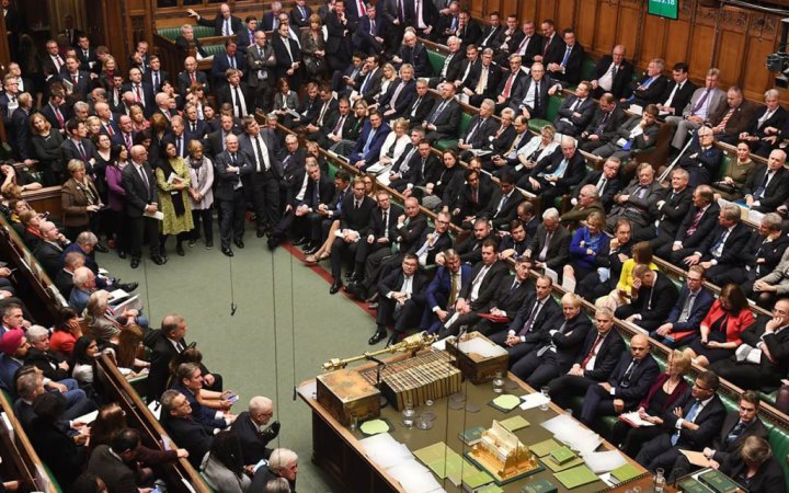 Британський парламент декриміналізував аборти в Англії та Вельсі