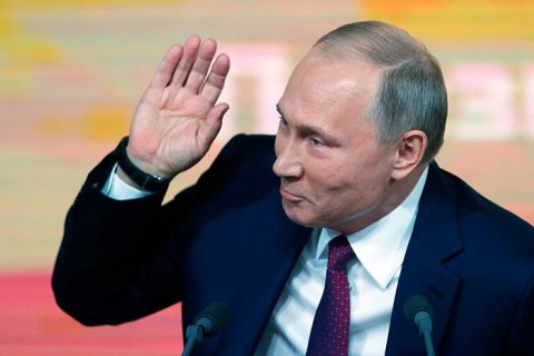 Путін назвав дії Саакашвілі плювком в обличчя грузинів і українців