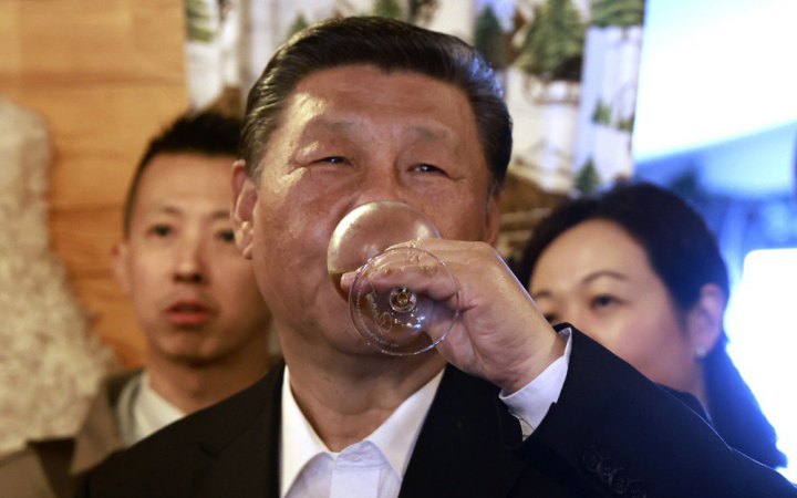 Китай підвищив тарифи на товари зі США до 125%. Вони набудуть чинності завтра