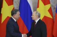 АР: РФ та В’єтнам використовують прибутки від енергетики, щоб уникнути санкцій США за оборонні угоди