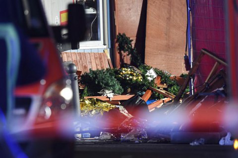 Ідентифіковано особи всіх загиблих у результаті теракту в Берліні, - ЗМІ