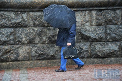 В субботу в Киеве обещают дождь с мокрым снегом