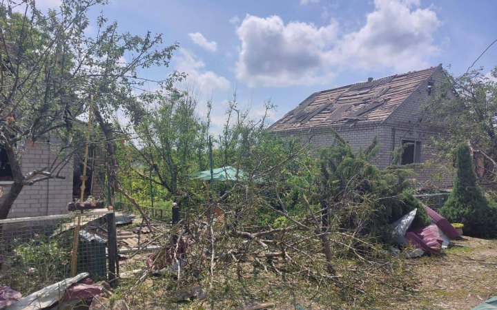 Ворог обстріляв з важкої артилерії село у Нікопольському районі Дніпропетровщини