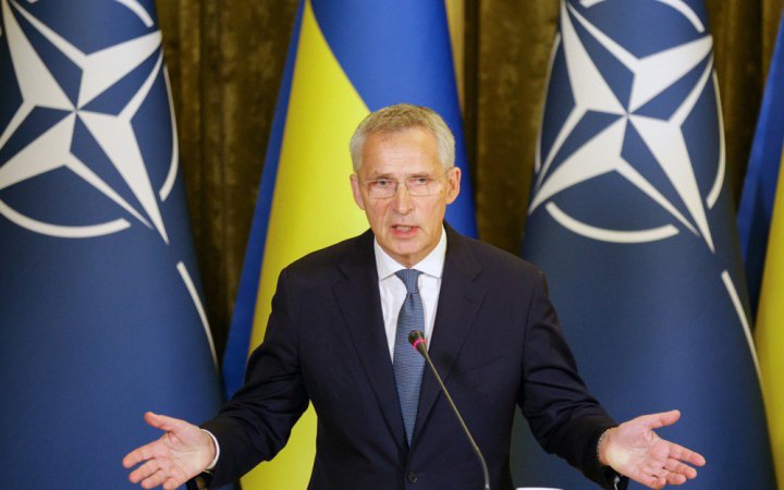 Столтенберг закликає держави-члени НАТО надати пріоритет військовій допомозі України