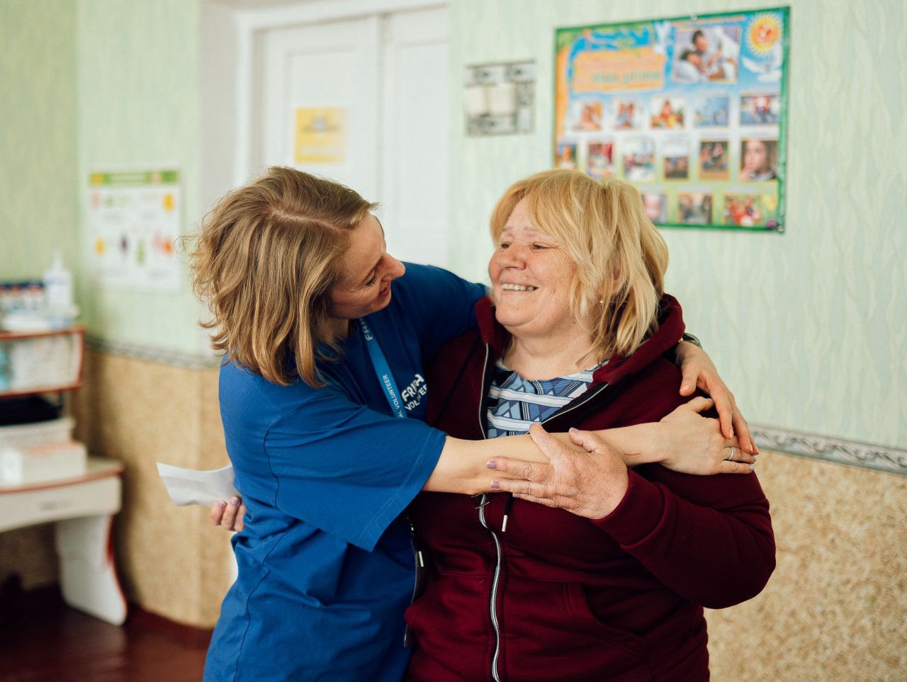 Надано героїнею