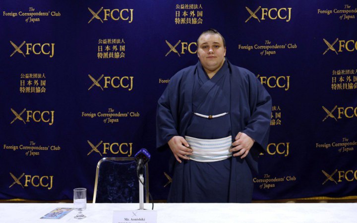 Український сумоїст Явгусишин очолив турнірну таблицю на Hatsu Basho