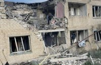 Унаслідок авіаудару РФ на Харківщині постраждали дві людини