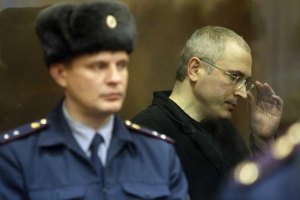 Ходорковского увезли из СИЗО в колонию 