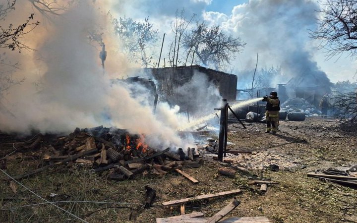Головне за ніч та ранок вівторка, 9 вересня: бої на Покровському напрямку, 195 штурмів ворога, вибухи у Пензі