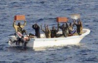 Три пирата захватили итальянский танкер