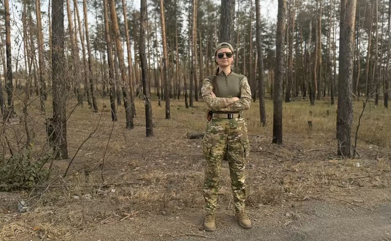 Олена Апчел 