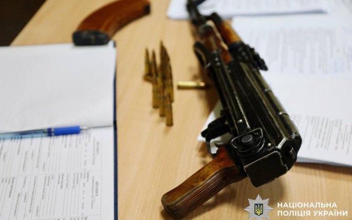 ​​Кияни задекларували 1346 одиниць вогнепальної зброї та майже 430 тисячі боєприпасів 