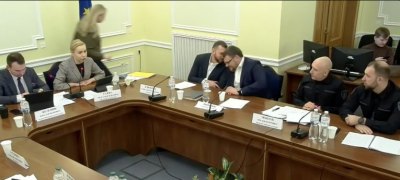 ТСК розкриває нові зв’язки у справі Міндічгейту: візити до ДБР, жодних відсторонень і дивна бездіяльність Фінмоніторингу 