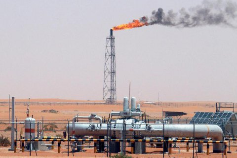 Чистий прибуток Saudi Aramco за перше півріччя скоротився удвічі