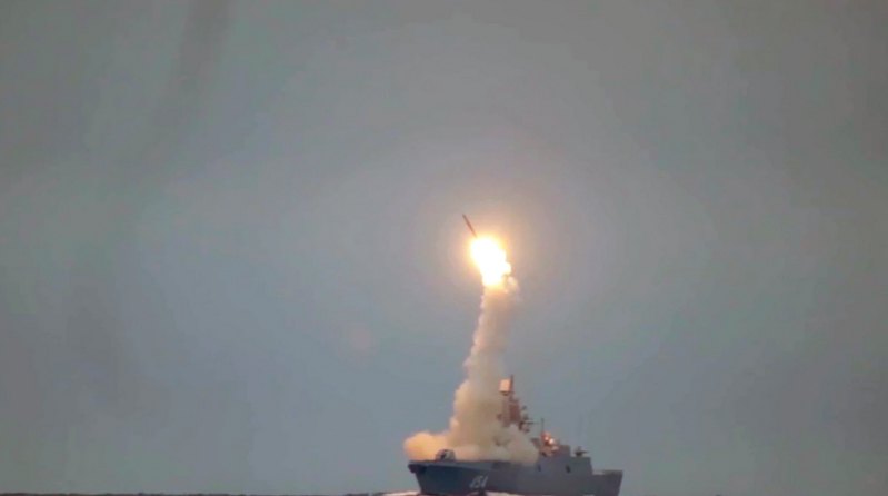 Перший запуск «Циркону» із фрегата «Адмірал Горшков» у Білому морі, 7 жовтня 2020 року
