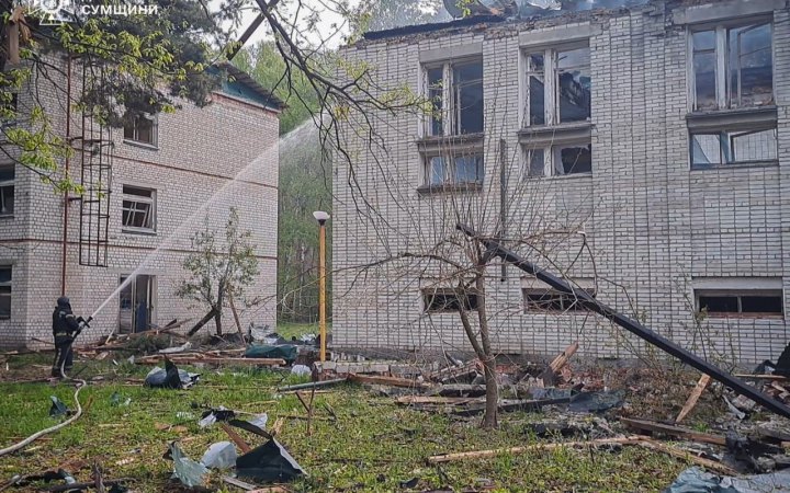 Російські безпілотники атакували прикордоння Сумщини, є пошкодження