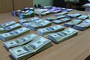 Сотрудники инфоцентра Минюста похитили 400 млн долл., - милиция