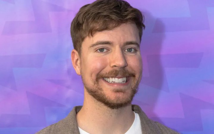 Влада Мексики вимагає компенсації від блогера, який знімав піраміди майя 