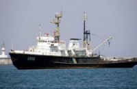 Из Крыма вывели тральщик, два буксира и катер ВМС Украины