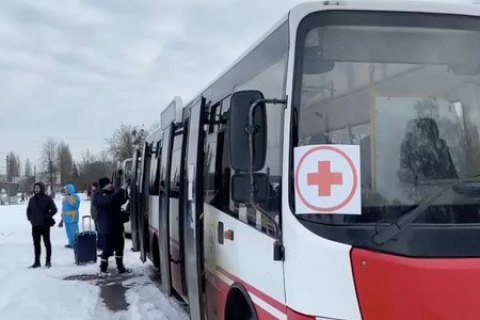 Із Сум виїхали 25 евакуаційних автобусів з понад тисячею людей