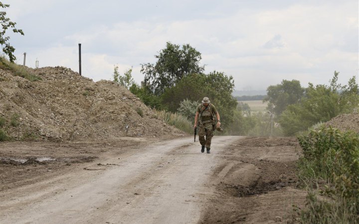 Посилення відповідальності військових «за непокору» можуть поставити на голосування за тиждень. Що від Ради вимагають натомість 