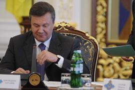 АП: Янукович возьмется за оппозицию