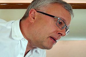 Лужков увеличил сумму иска к банкиру Лебедеву