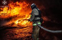Внаслідок російського удару по нафтобазі на Харківщині збитки довкіллю становлять понад 30 млн гривень