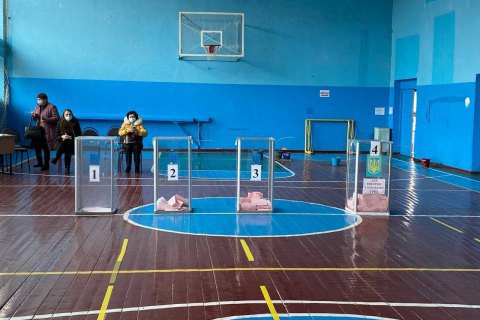 Явка избирателей в Конотопе по состоянию на 13:00 составила 14,35%